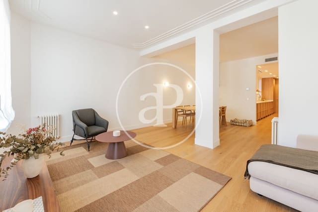 3 bedroom Apartment for sale in Argüelles, Madrid city - € 1,149,000 (Ref: 9548205)