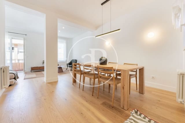 3 bedroom Apartment for sale in Argüelles, Madrid city - € 1,149,000 (Ref: 9548205)