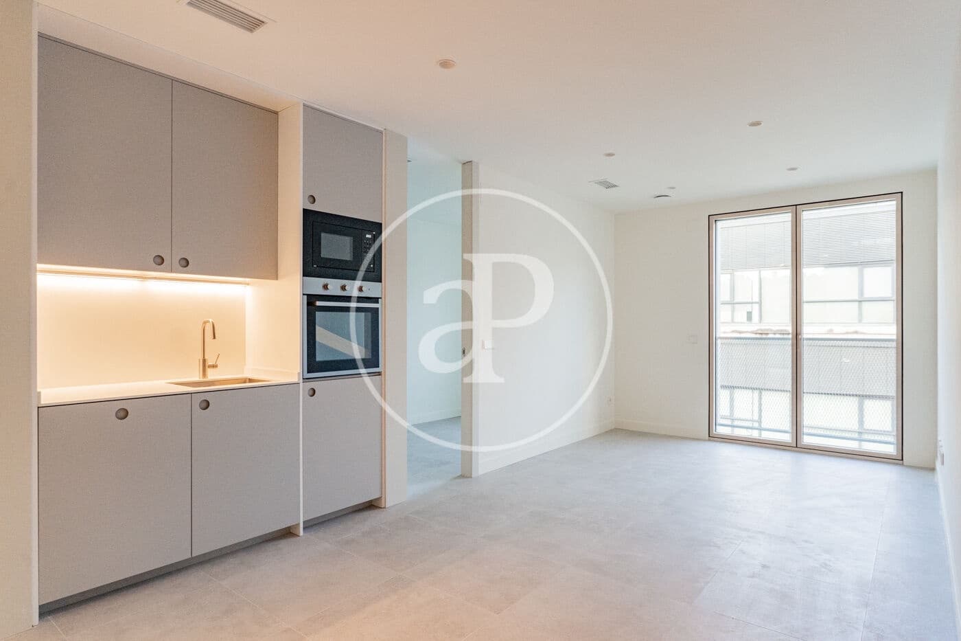 2 sypialnia Apartament do wynajęcia w Miasto Madryt - 2 100 € (Ref: 9548206)