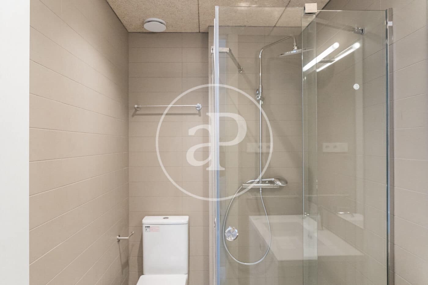 2 sypialnia Apartament do wynajęcia w Miasto Madryt - 2 100 € (Ref: 9548206)