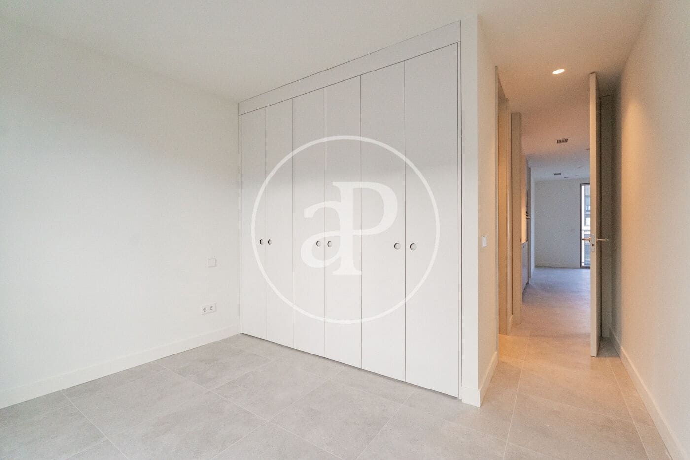 2 sypialnia Apartament do wynajęcia w Miasto Madryt - 2 100 € (Ref: 9548206)