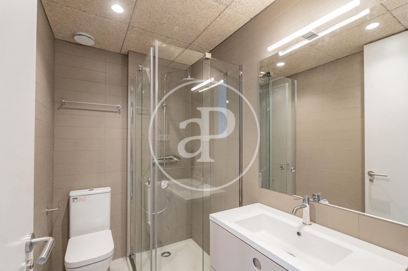 2 sypialnia Apartament do wynajęcia w Miasto Madryt - 2 100 € (Ref: 9548206)