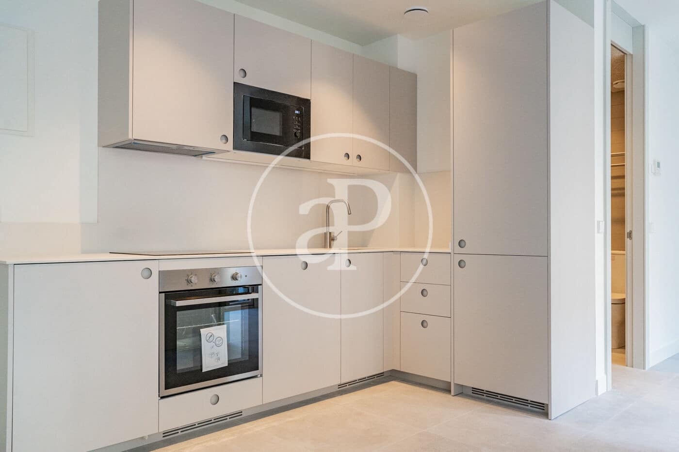 1 sypialnia Apartament do wynajęcia w Miasto Madryt - 1 500 € (Ref: 9548208)