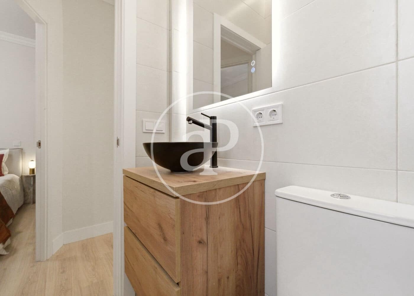2 makuuhuone Huoneisto myytävänä paikassa Madrid kaupunki - 675 000 € (Ref: 9548210)