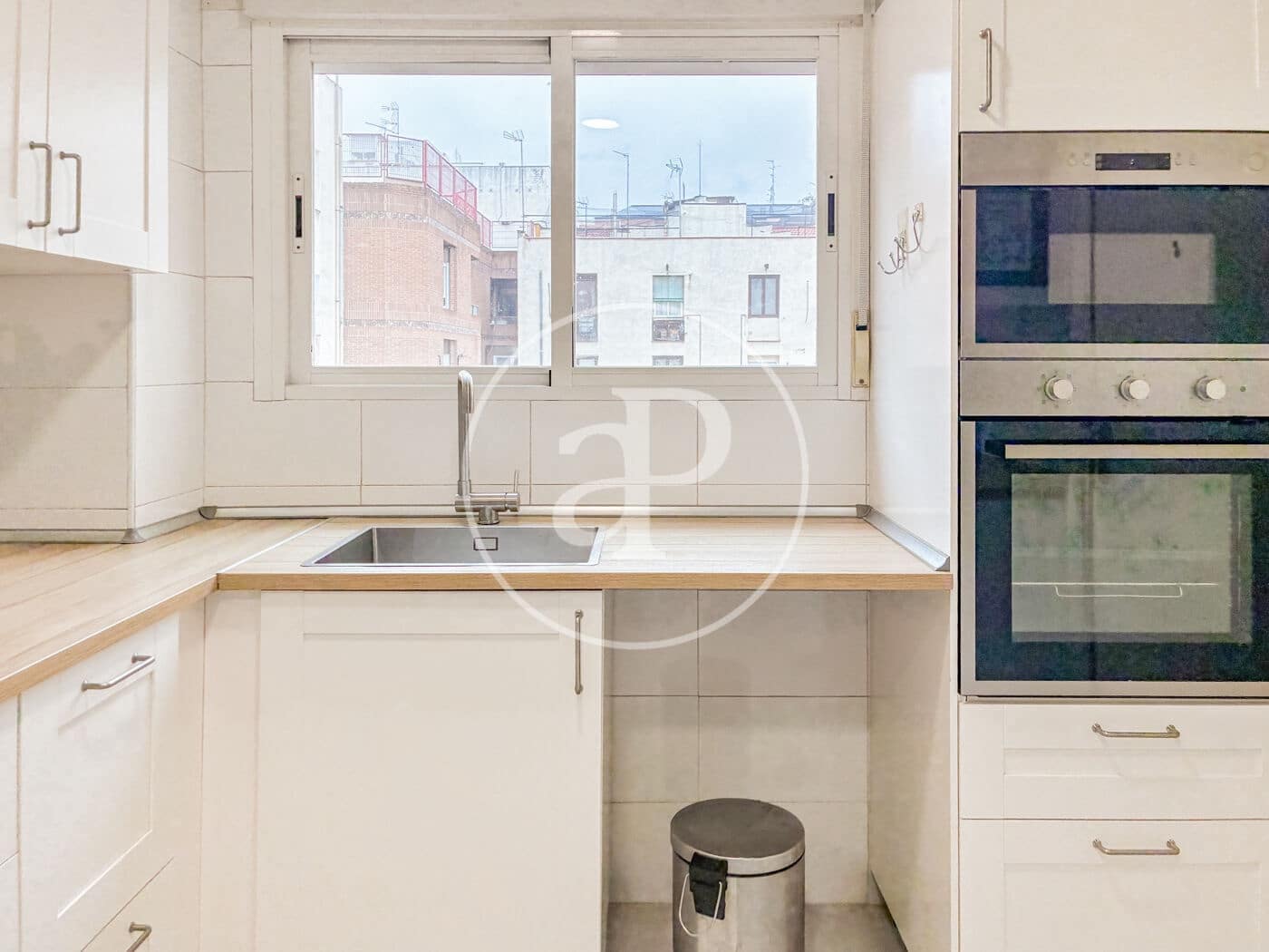 4 bedroom Apartment for rent in Madrid city - € 5,000 (Ref: 9548212)