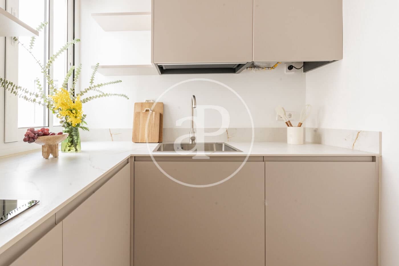 2 soveværelse Lejlighed til salg i Madrid by - € 1.170.000 (Ref: 9548213)