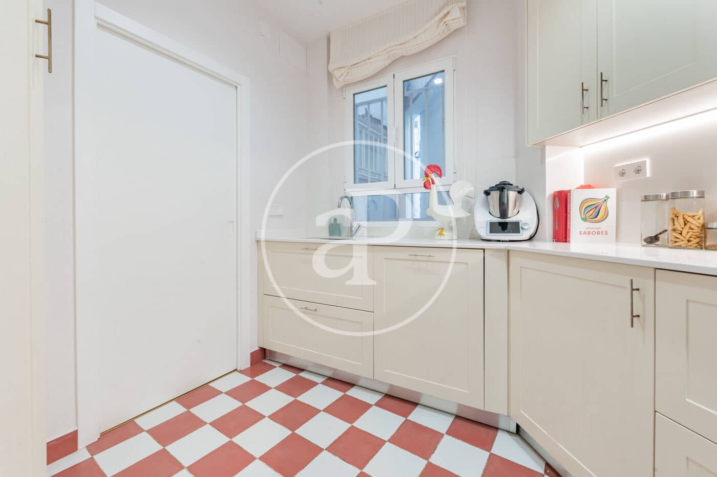 3 quarto Apartamento para venda em Madrid cidade - 2 200 000 € (Ref: 9548215)