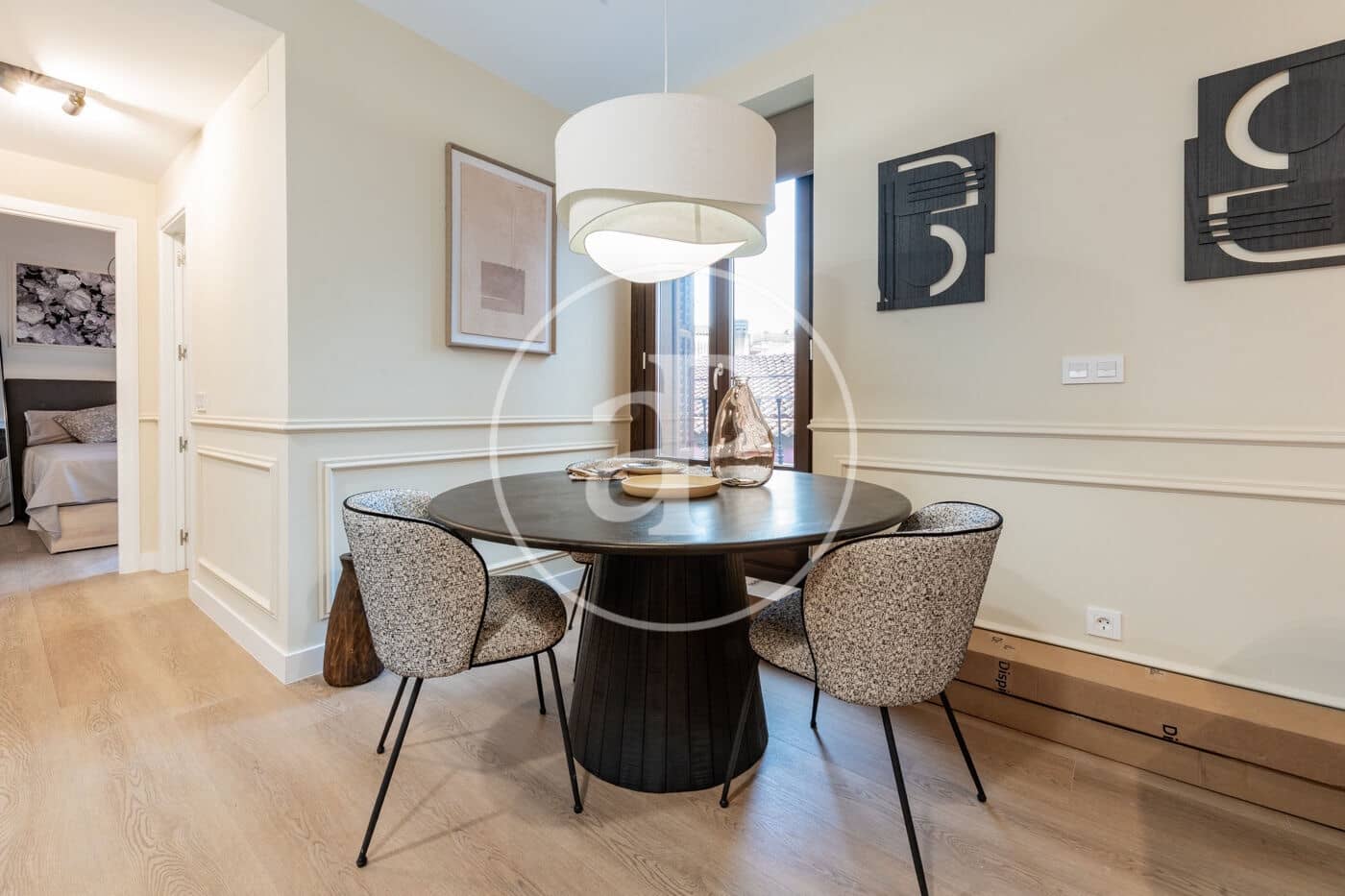 1 slaapkamer Appartement te huur in Madrid stad - € 1.900 (Ref: 9551508)