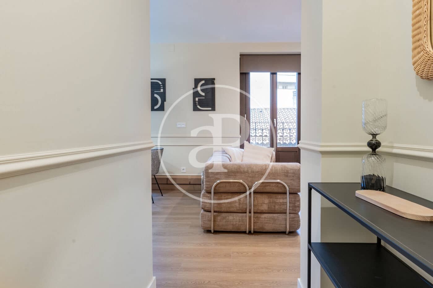 1 slaapkamer Appartement te huur in Madrid stad - € 1.900 (Ref: 9551508)