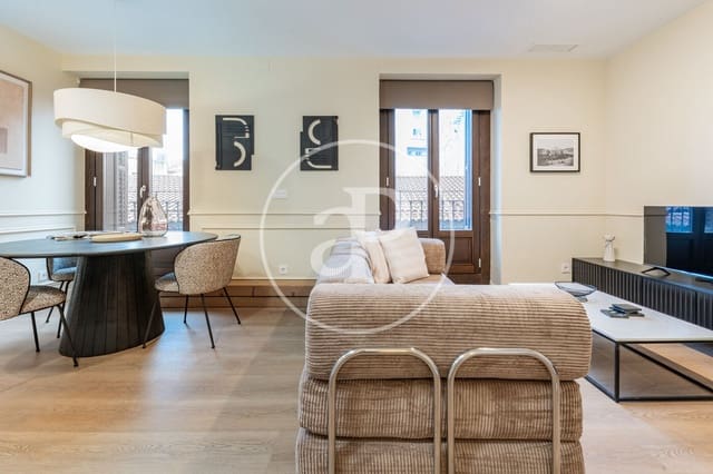 1 slaapkamer Appartement te huur in Palacio, Madrid stad - € 1.900 (Ref: 9551508)