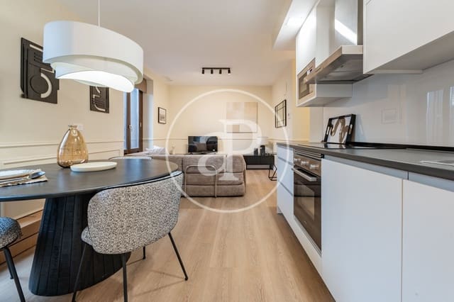 1 slaapkamer Appartement te huur in Palacio, Madrid stad - € 1.900 (Ref: 9551508)