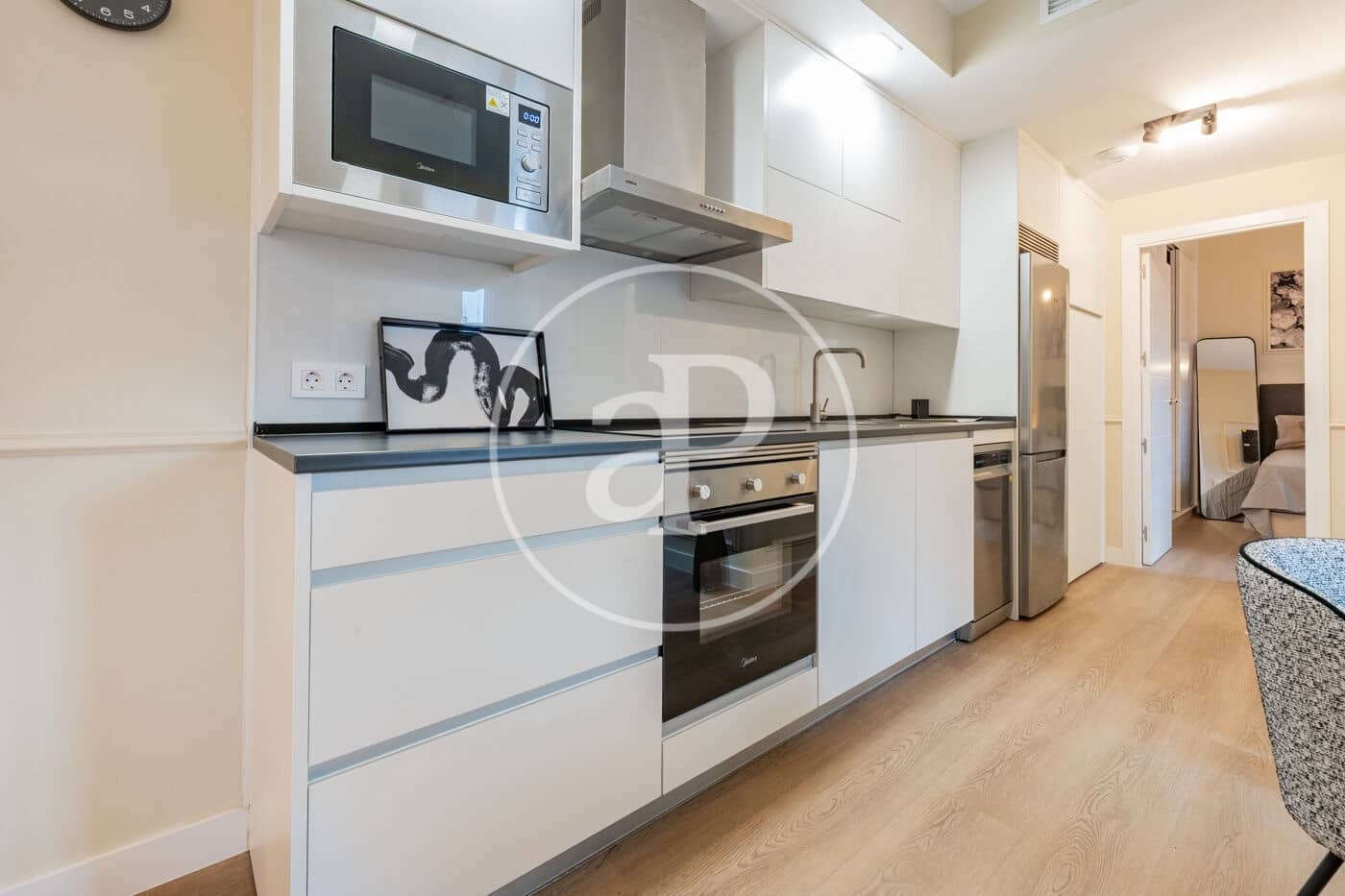 1 slaapkamer Appartement te huur in Madrid stad - € 1.900 (Ref: 9551508)