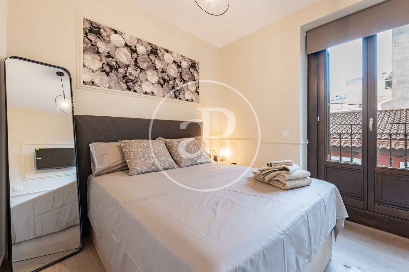 1 slaapkamer Appartement te huur in Madrid stad - € 1.900 (Ref: 9551508)