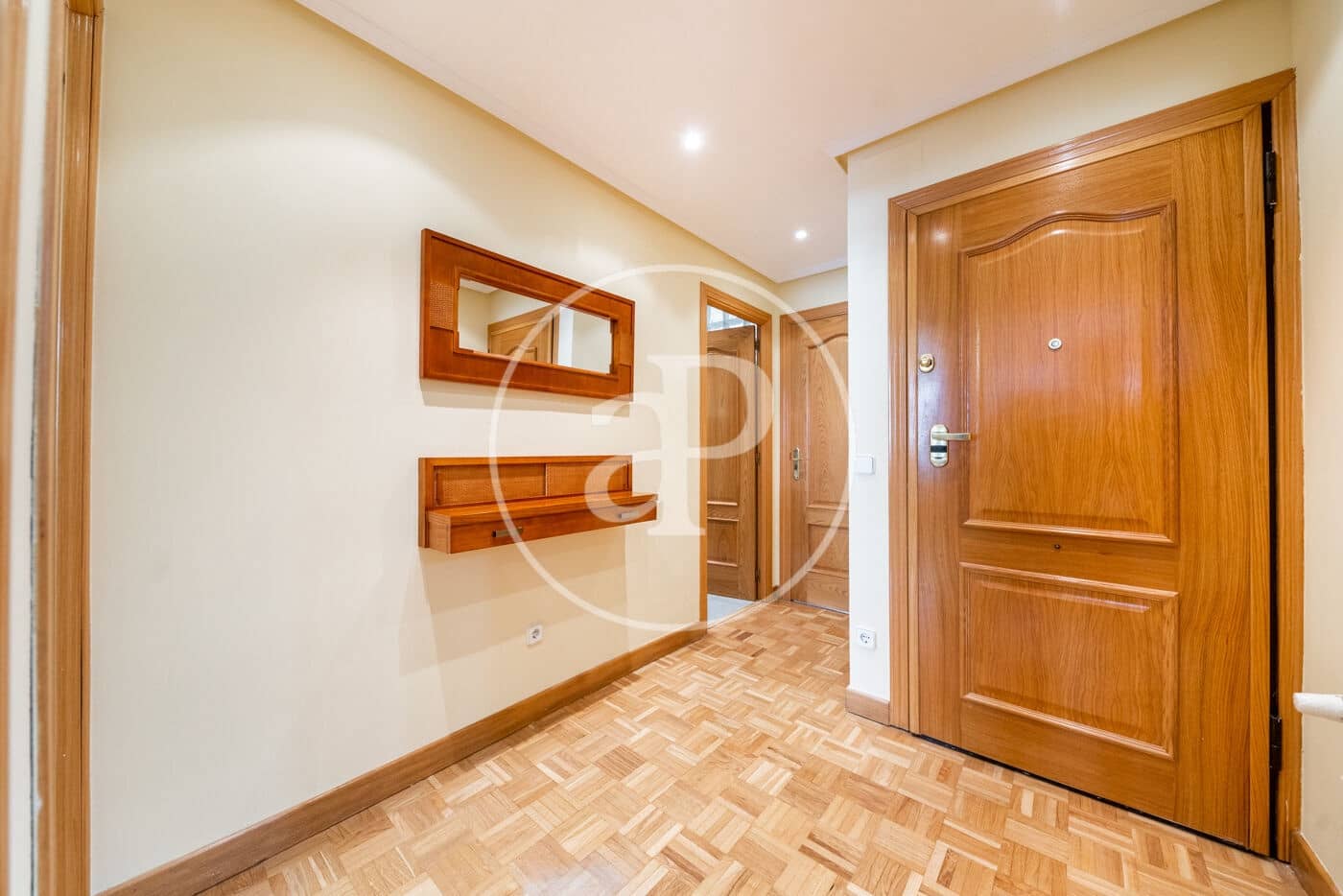 2 soveværelse Lejlighed til leje i Madrid by - € 1.500 (Ref: 9551509)