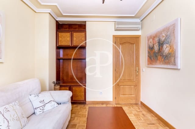 2 soveværelse Lejlighed til leje i Castillejos, Madrid by - € 1.500 (Ref: 9551509)