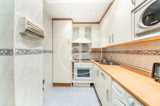 2 soveværelse Lejlighed til leje i Castillejos, Madrid by - € 1.500 (Ref: 9551509)
