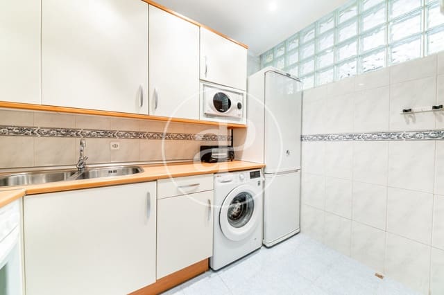 2 soveværelse Lejlighed til leje i Castillejos, Madrid by - € 1.500 (Ref: 9551509)