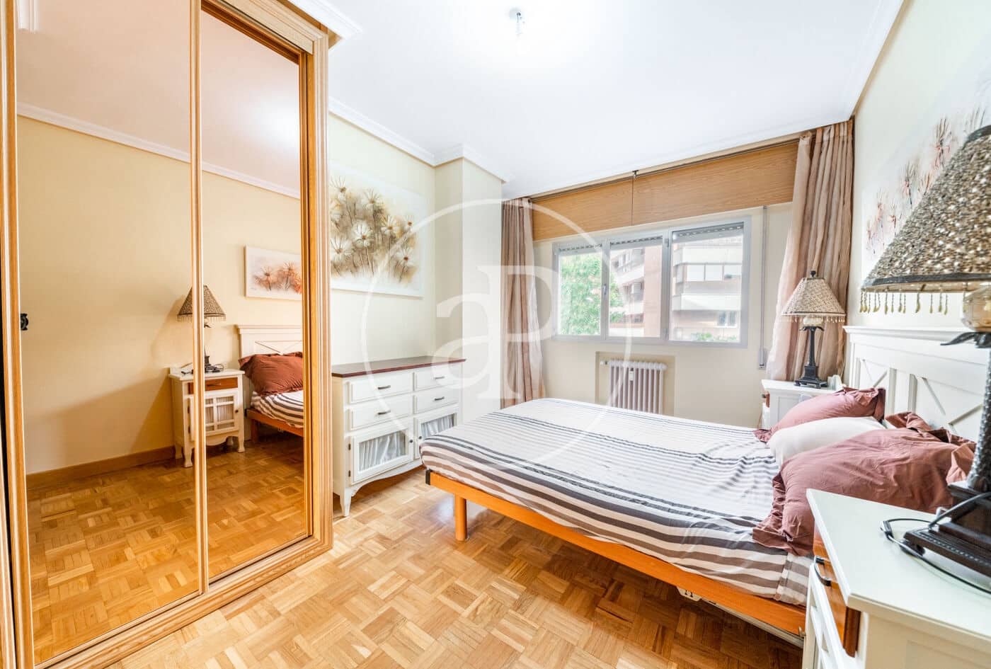 2 soveværelse Lejlighed til leje i Madrid by - € 1.500 (Ref: 9551509)