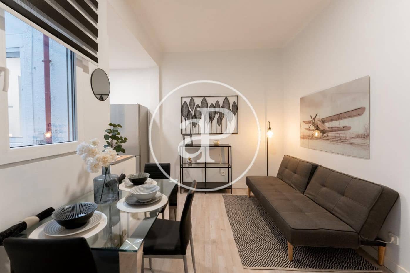 2 soveværelse Lejlighed til leje i Madrid by - € 1.450 (Ref: 9551511)