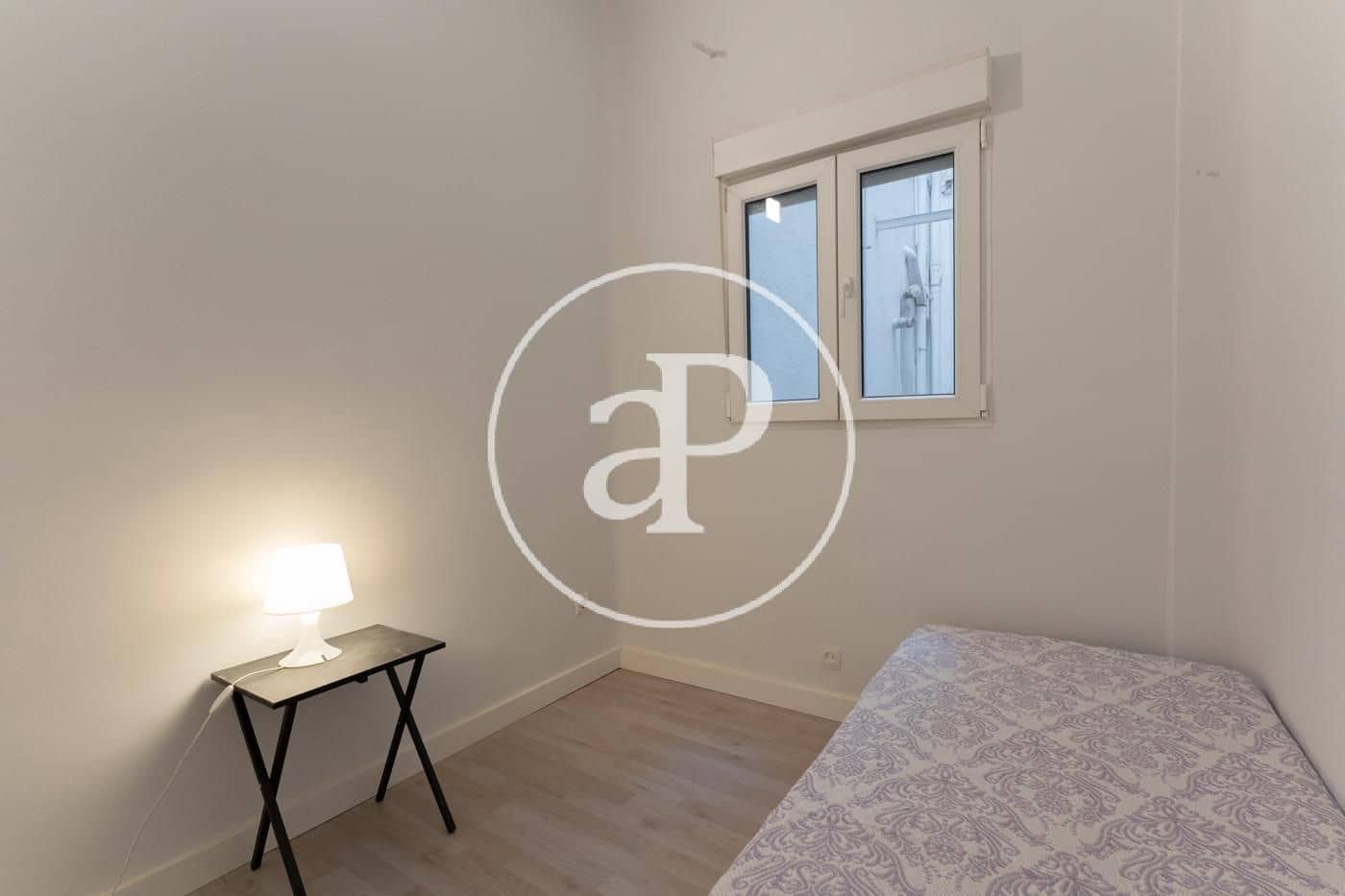 2 soveværelse Lejlighed til leje i Madrid by - € 1.450 (Ref: 9551511)