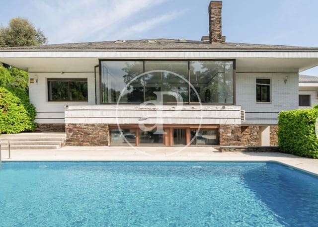 5 soveværelse Lejlighed til salg i La Moraleja, Alcobendas med swimmingpool - € 4.600.000 (Ref: 9551515)