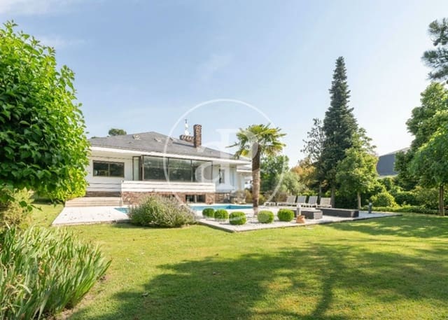 5 soveværelse Lejlighed til salg i La Moraleja, Alcobendas med swimmingpool - € 4.600.000 (Ref: 9551515)