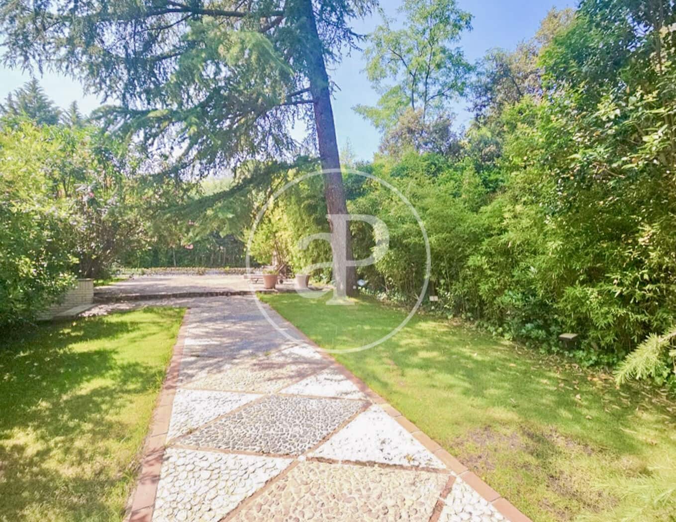 10 soveværelse Villa til salg i La Moraleja med swimmingpool - € 6.500.000 (Ref: 9551516)