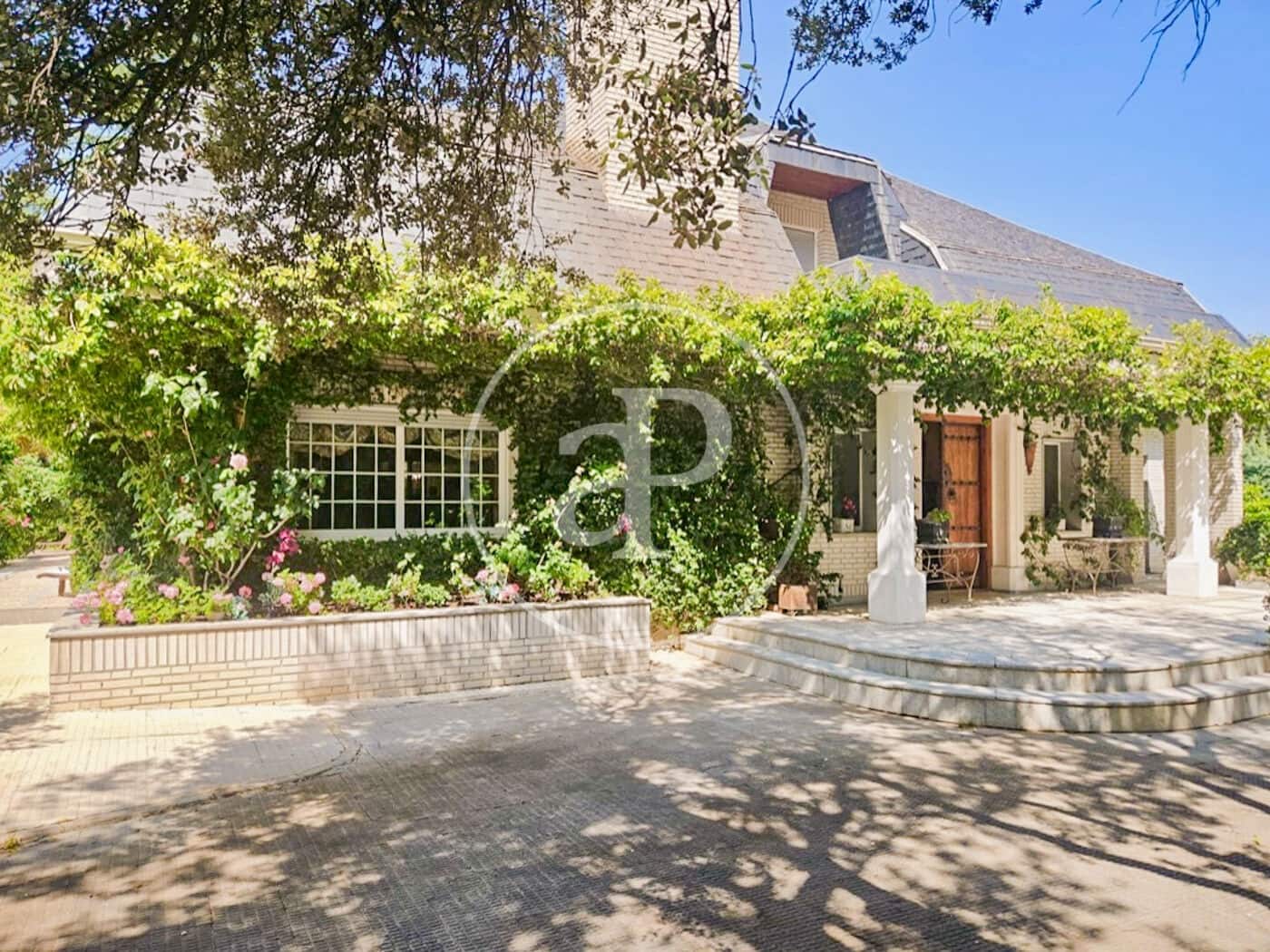 10 soveværelse Villa til salg i La Moraleja med swimmingpool - € 6.500.000 (Ref: 9551516)