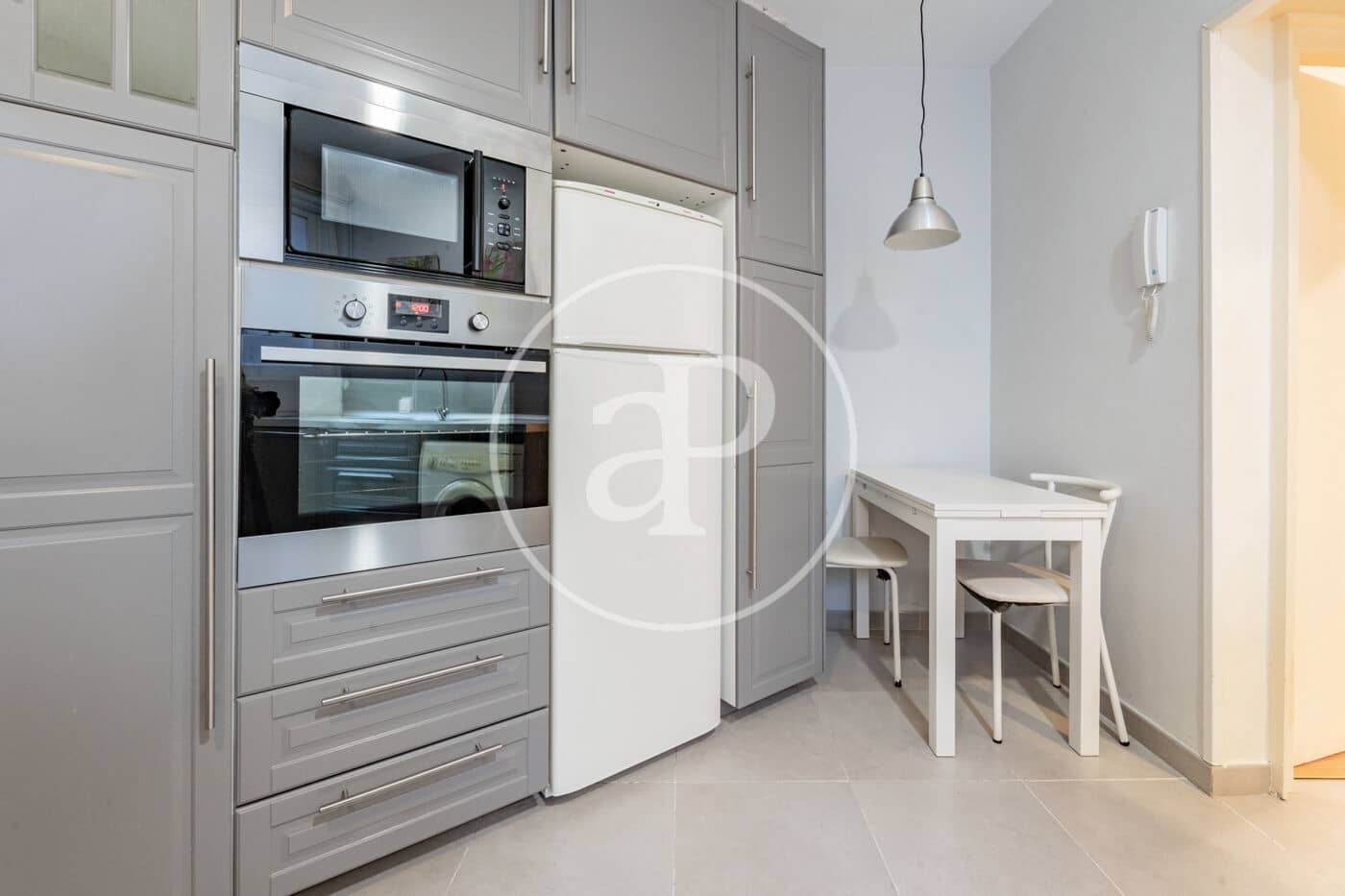 3 quarto Apartamento para venda em Madrid cidade - 1 300 000 € (Ref: 9555845)