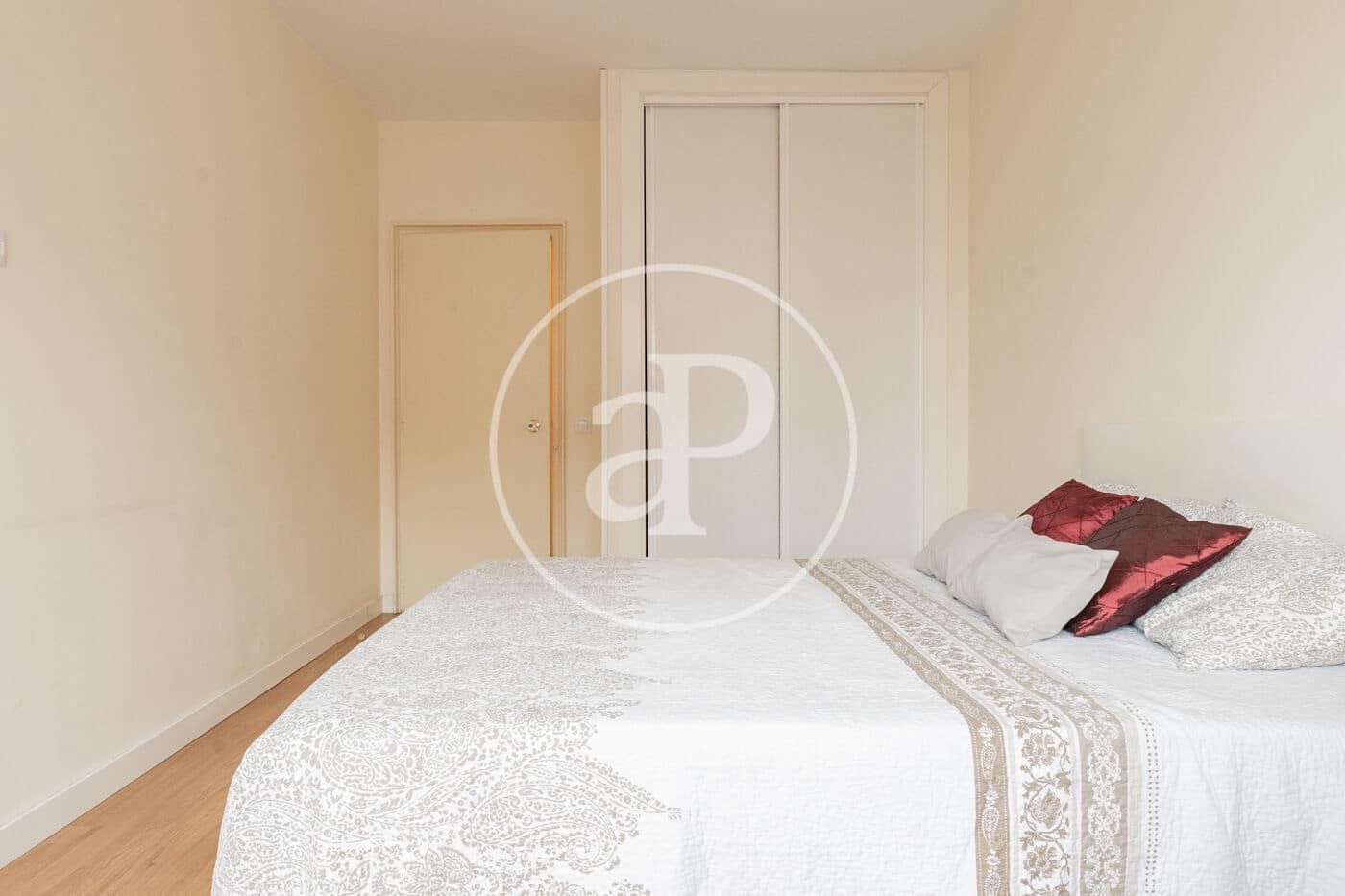 3 quarto Apartamento para venda em Madrid cidade - 1 300 000 € (Ref: 9555845)