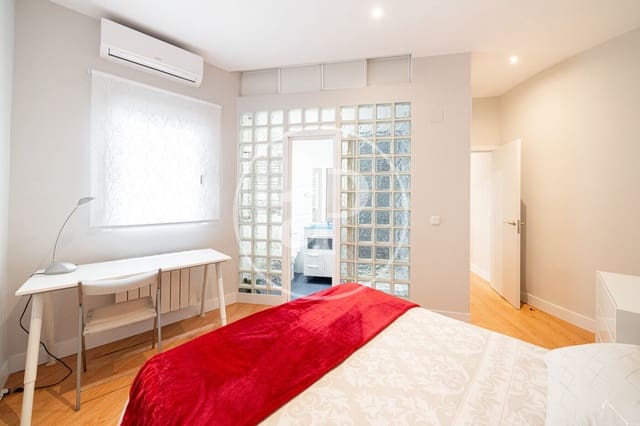 2 soveværelse Lejlighed til leje i El Viso, Madrid by - € 2.200 (Ref: 9555847)