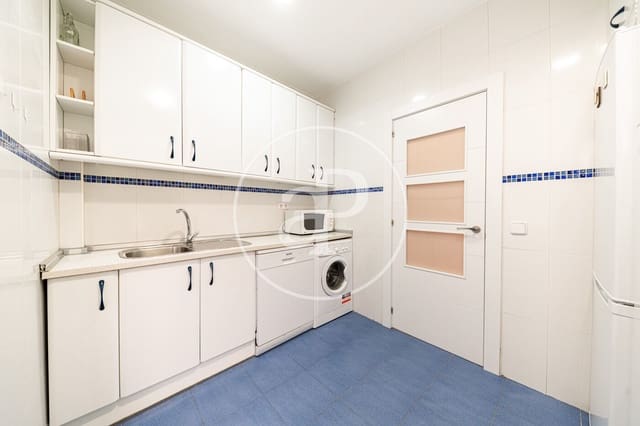 2 soveværelse Lejlighed til leje i El Viso, Madrid by - € 2.200 (Ref: 9555847)