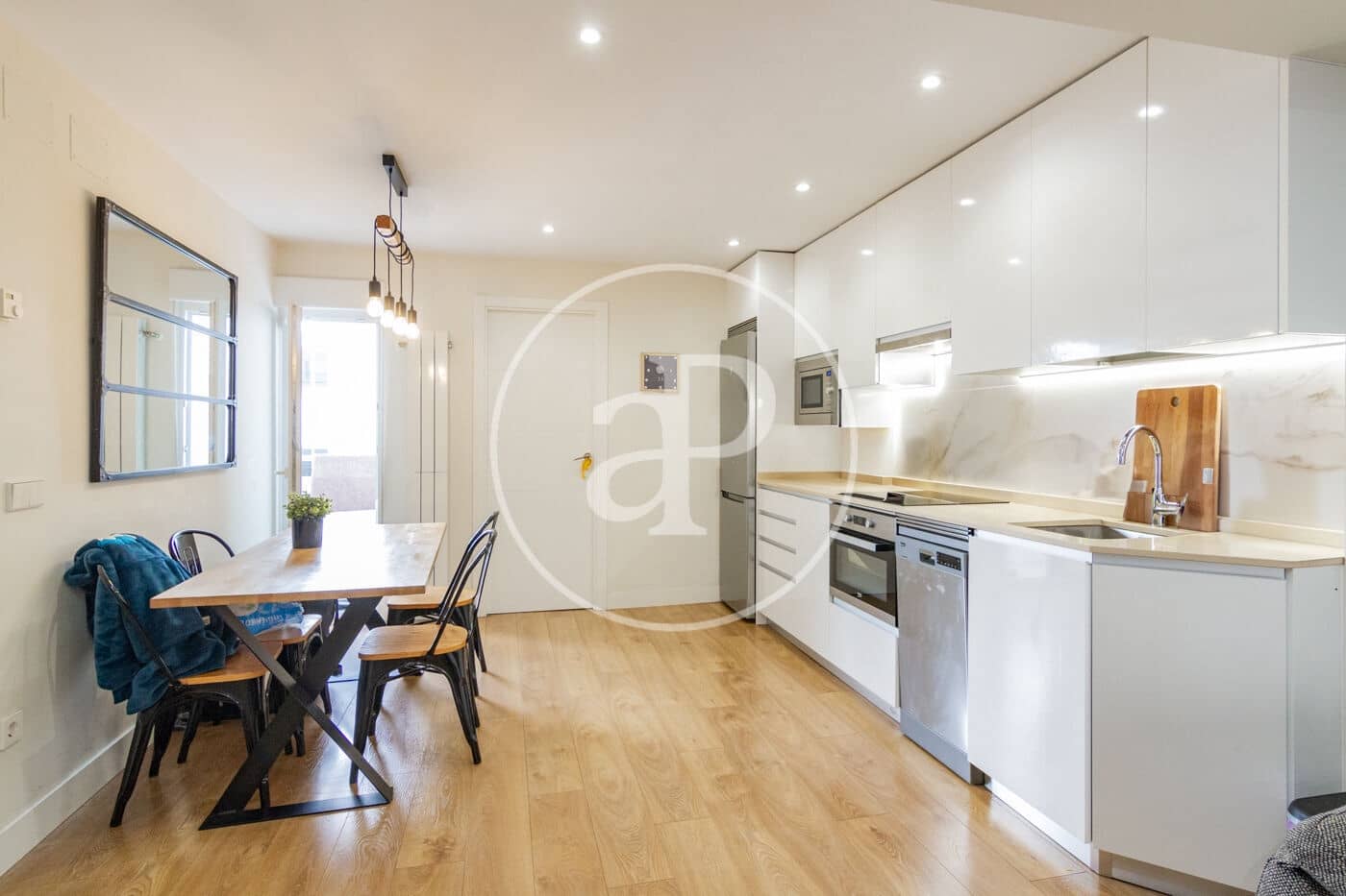 3 sypialnia Apartament na sprzedaż w Miasto Madryt - 560 000 € (Ref: 9555848)