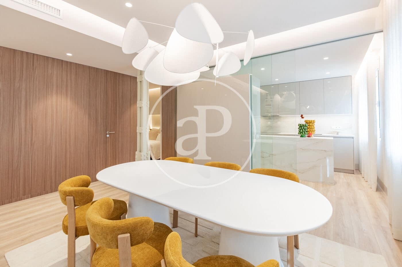 Apartamento de 3 habitaciones en Madrid ciudad en alquiler - 4.500 € (Ref: 9555850)