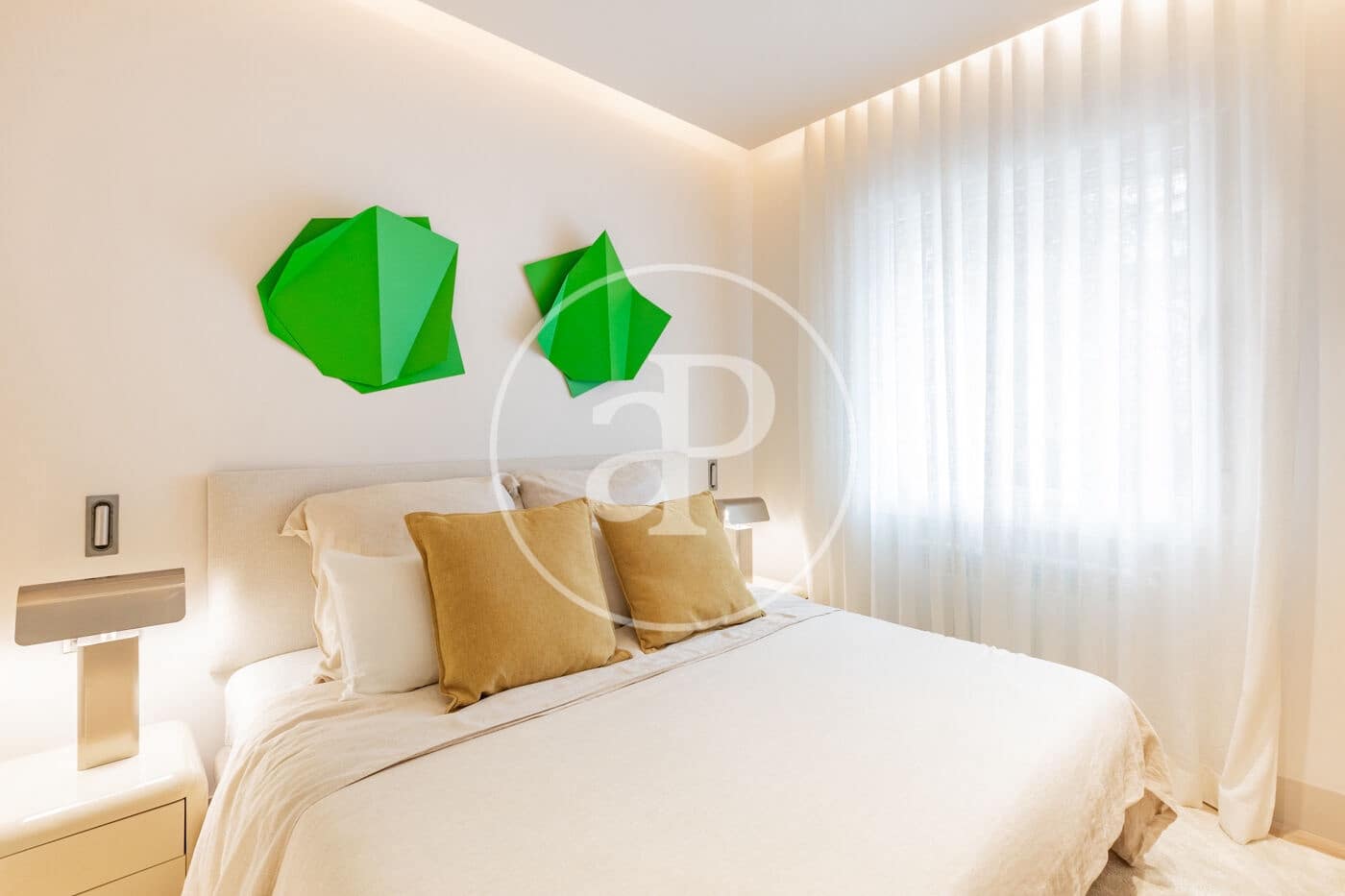 Apartamento de 3 habitaciones en Madrid ciudad en alquiler - 4.500 € (Ref: 9555850)