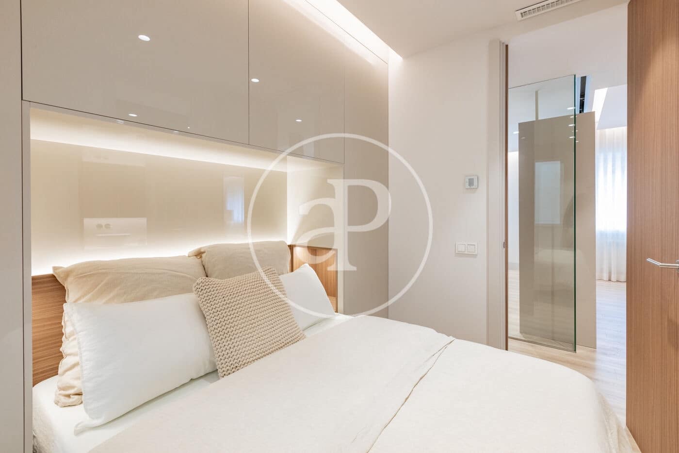 Apartamento de 3 habitaciones en Madrid ciudad en alquiler - 4.500 € (Ref: 9555850)