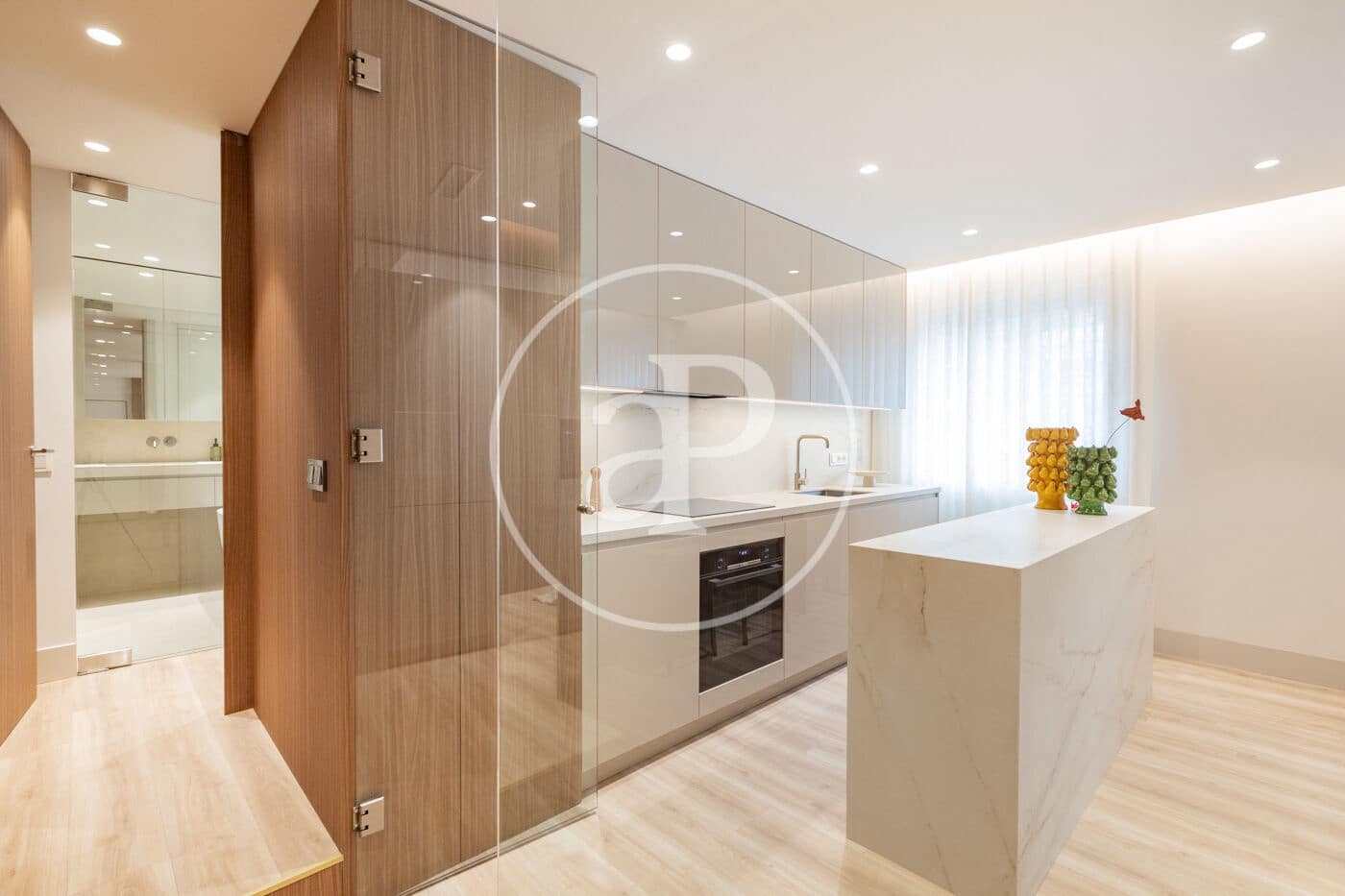 Apartamento de 3 habitaciones en Madrid ciudad en alquiler - 4.500 € (Ref: 9555850)