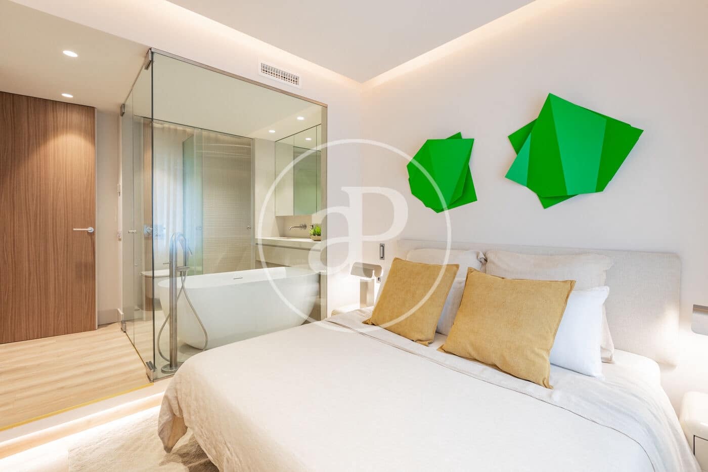 Apartamento de 3 habitaciones en Madrid ciudad en alquiler - 4.500 € (Ref: 9555850)