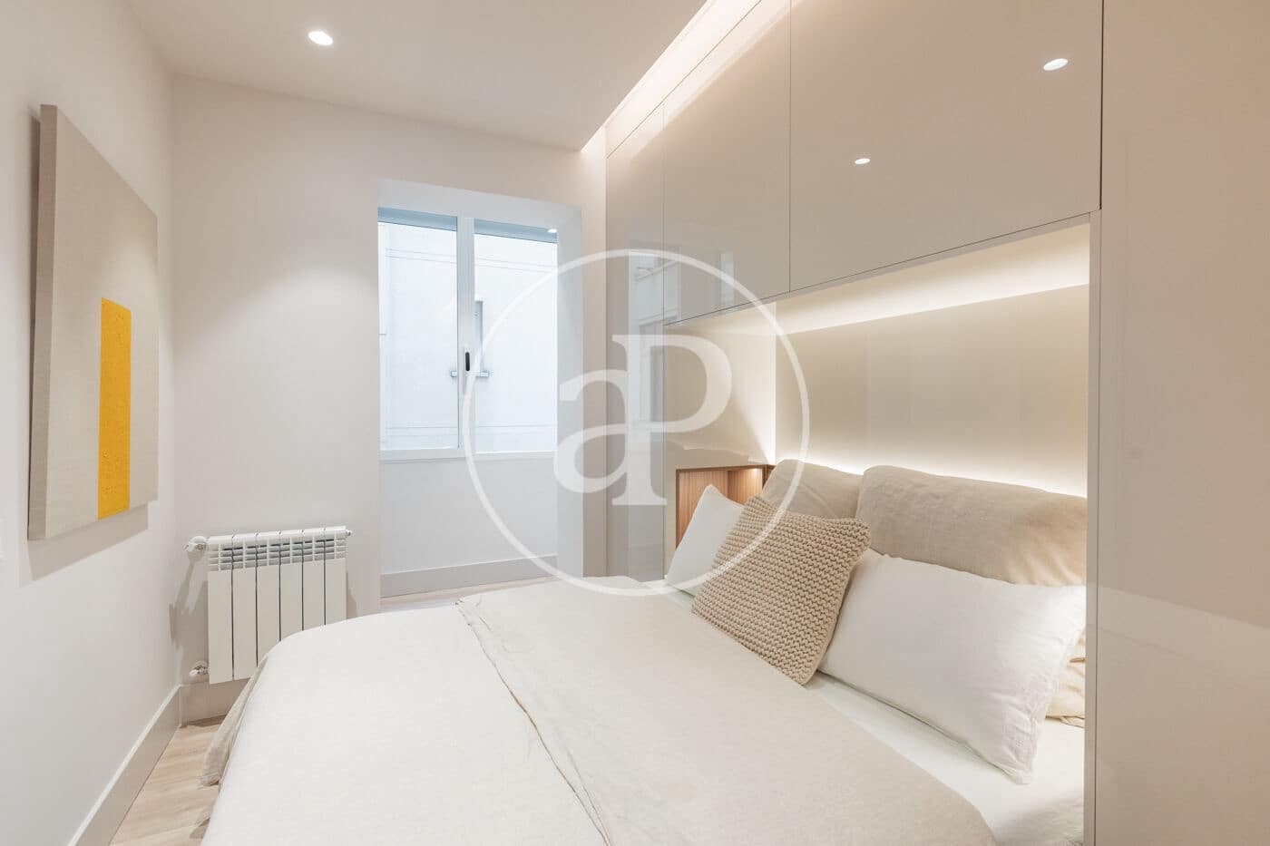 Apartamento de 3 habitaciones en Madrid ciudad en alquiler - 4.500 € (Ref: 9555850)