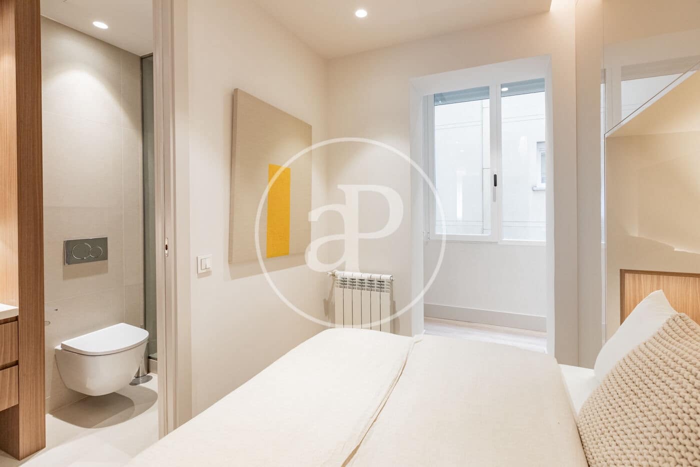 Apartamento de 3 habitaciones en Madrid ciudad en alquiler - 4.500 € (Ref: 9555850)