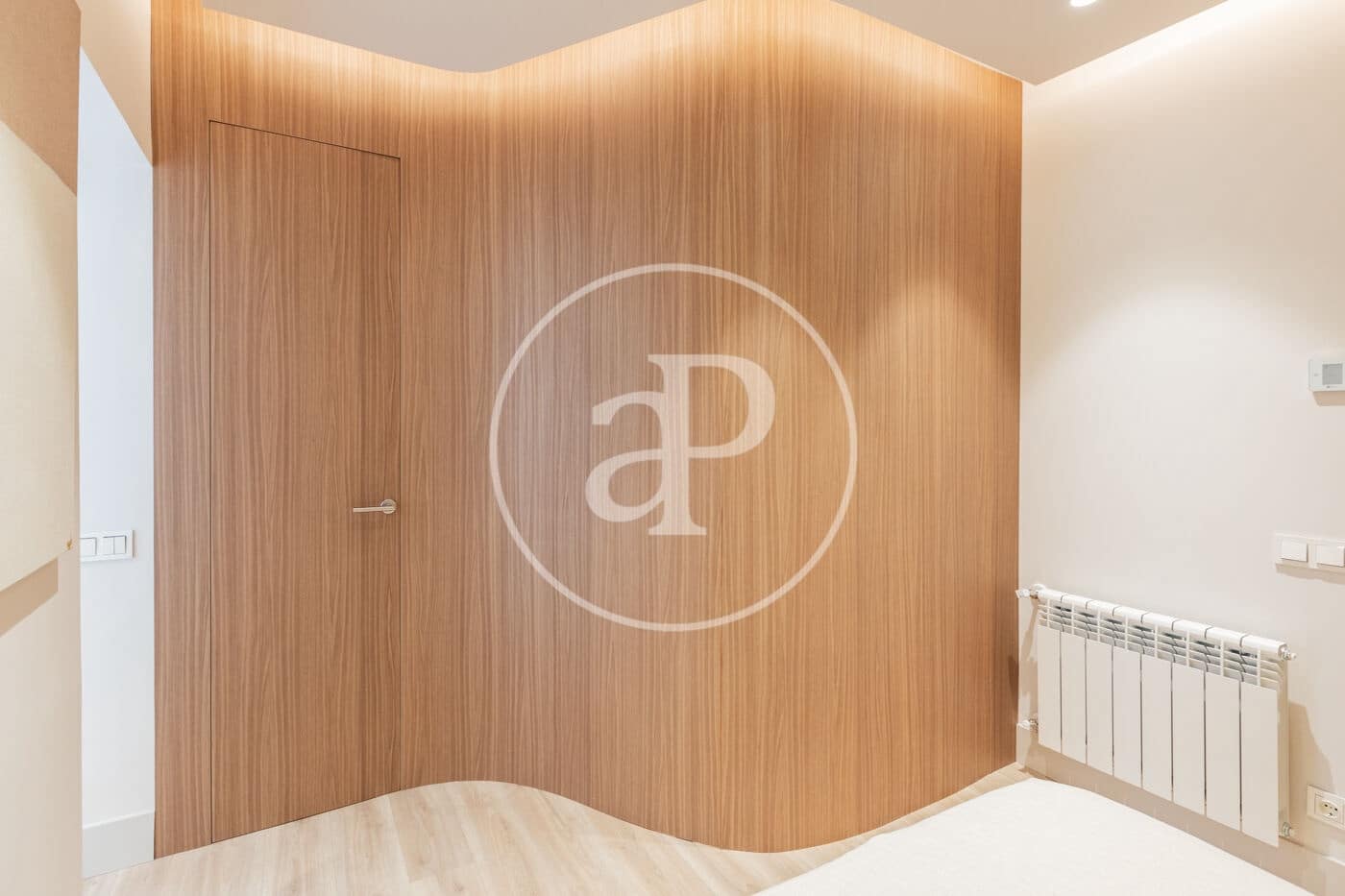 Apartamento de 3 habitaciones en Madrid ciudad en alquiler - 4.500 € (Ref: 9555850)