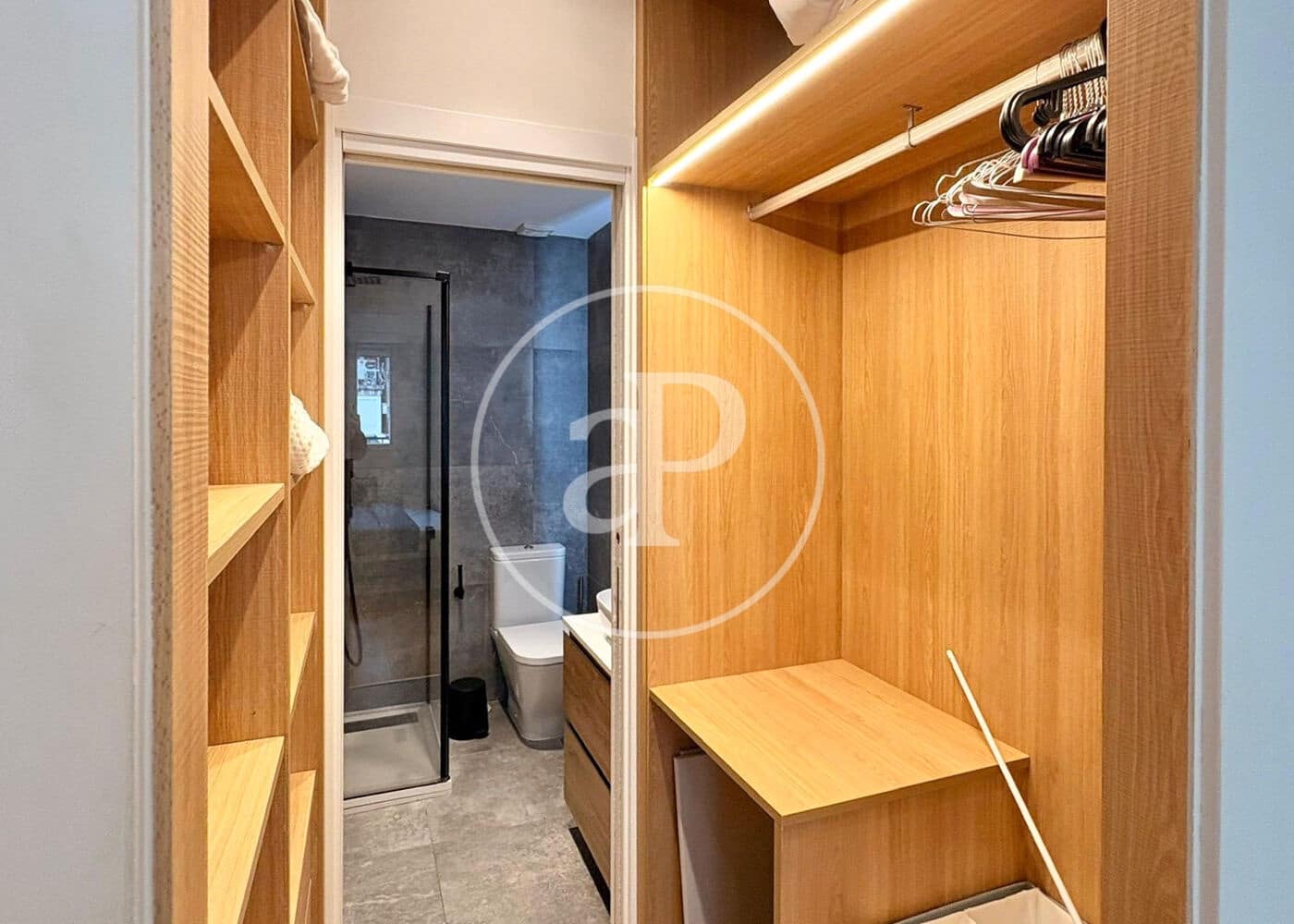 2 makuuhuone Huoneisto myytävänä paikassa Madrid kaupunki - 658 000 € (Ref: 9561806)