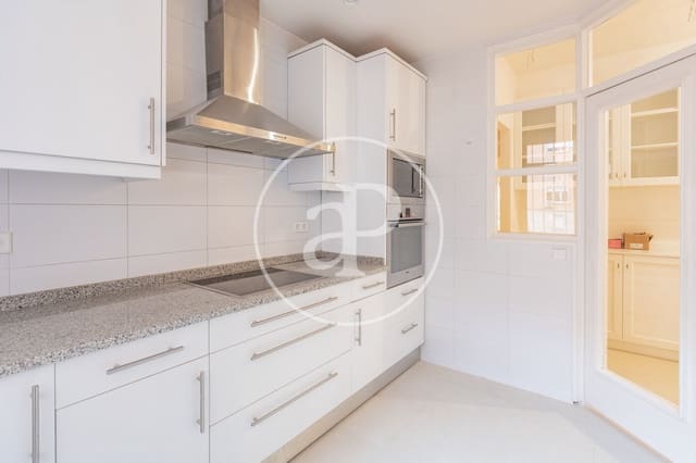 5 soveværelse Lejlighed til leje i El Viso, Madrid by - € 5.800 (Ref: 9561807)