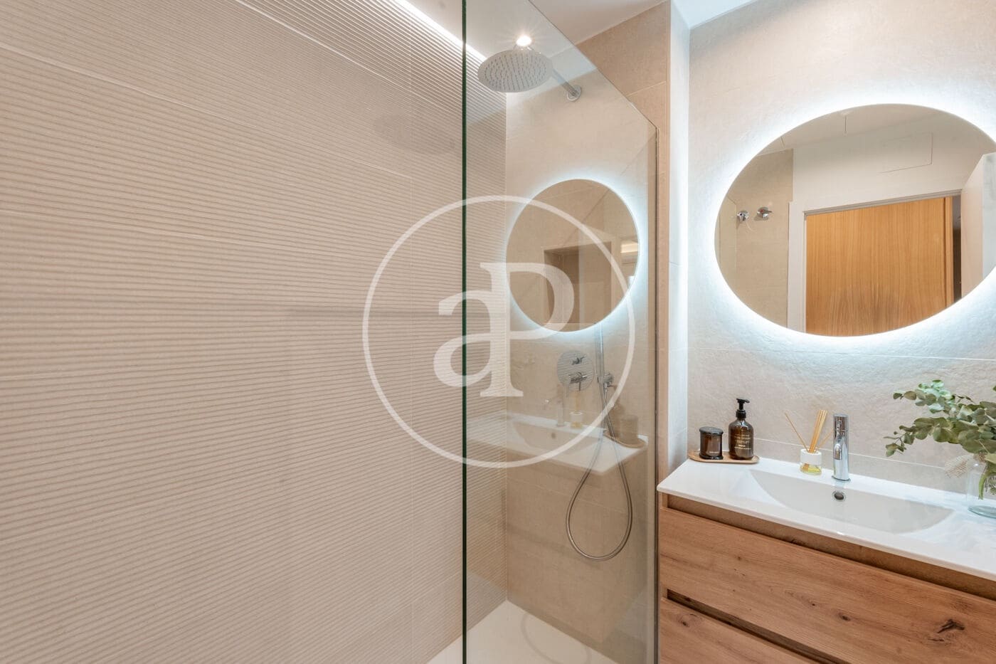 2 bedroom Penthouse for sale in Madrid city - € 845,000 (Ref: 9561808)