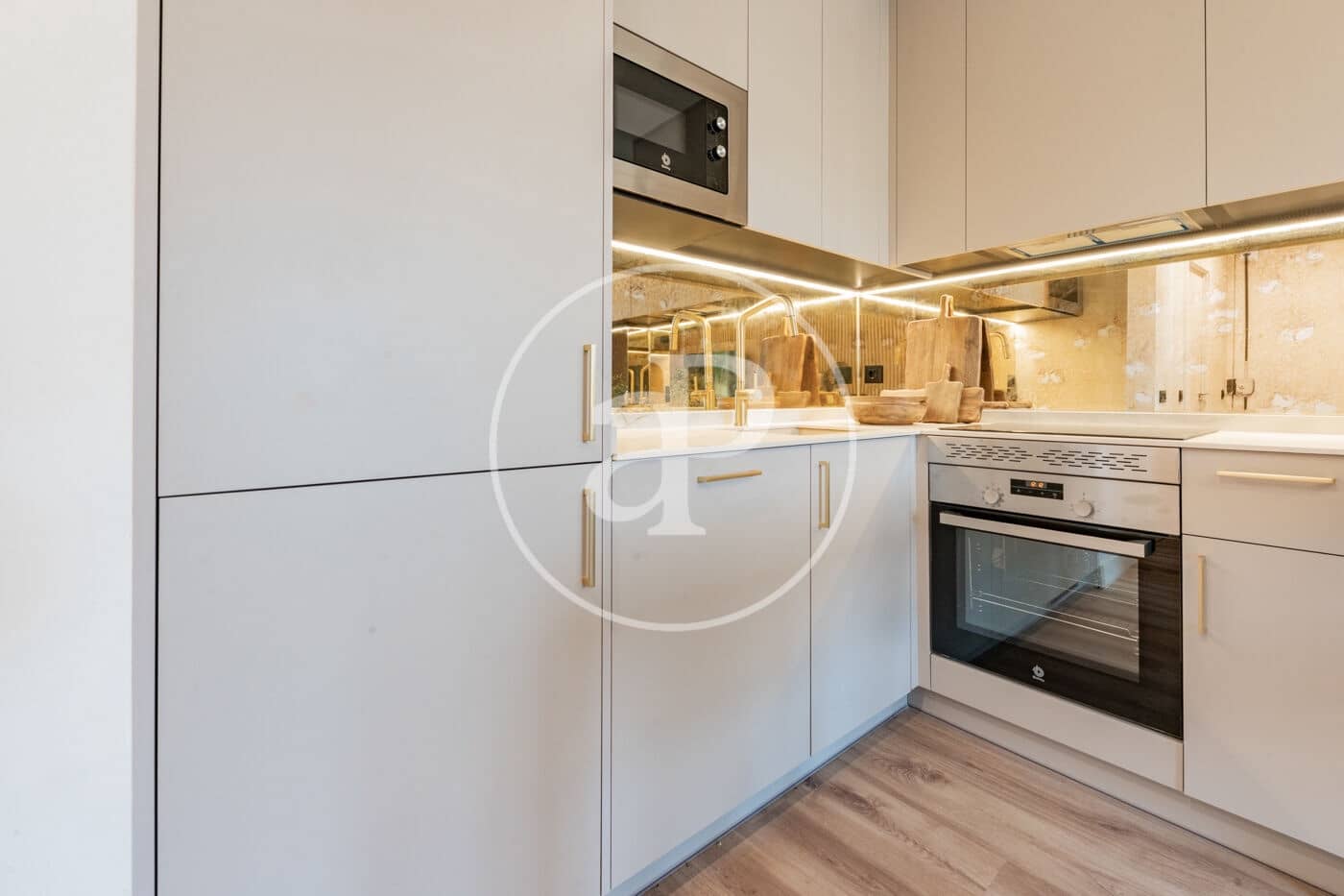 2 bedroom Penthouse for sale in Madrid city - € 845,000 (Ref: 9561808)