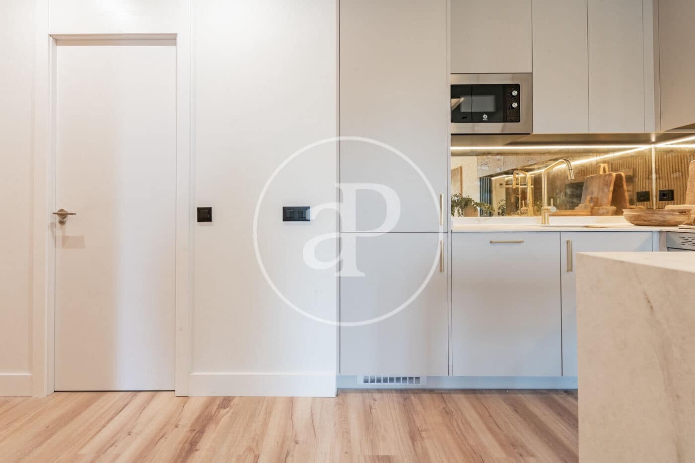 2 bedroom Penthouse for sale in Madrid city - € 845,000 (Ref: 9561808)