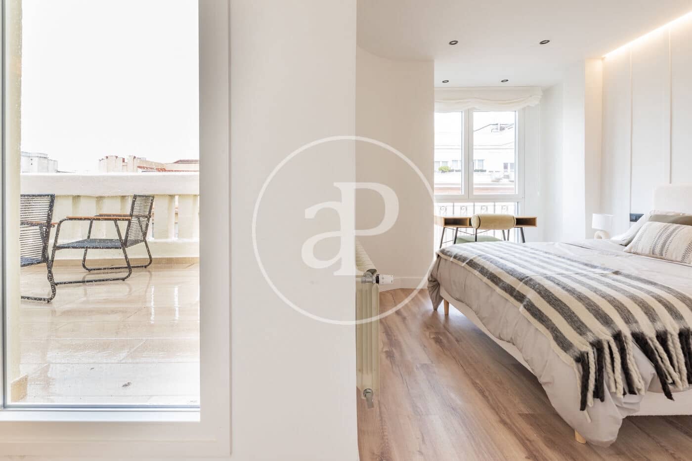 2 bedroom Penthouse for sale in Madrid city - € 845,000 (Ref: 9561808)