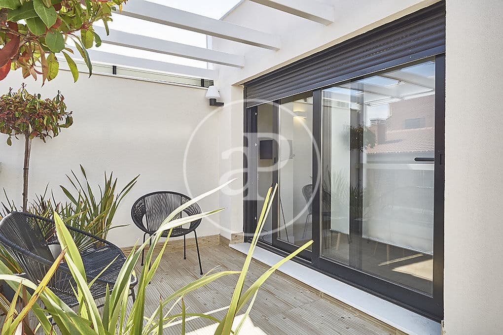 2 soveværelse Lejlighed til leje i Madrid by - € 2.550 (Ref: 9565255)