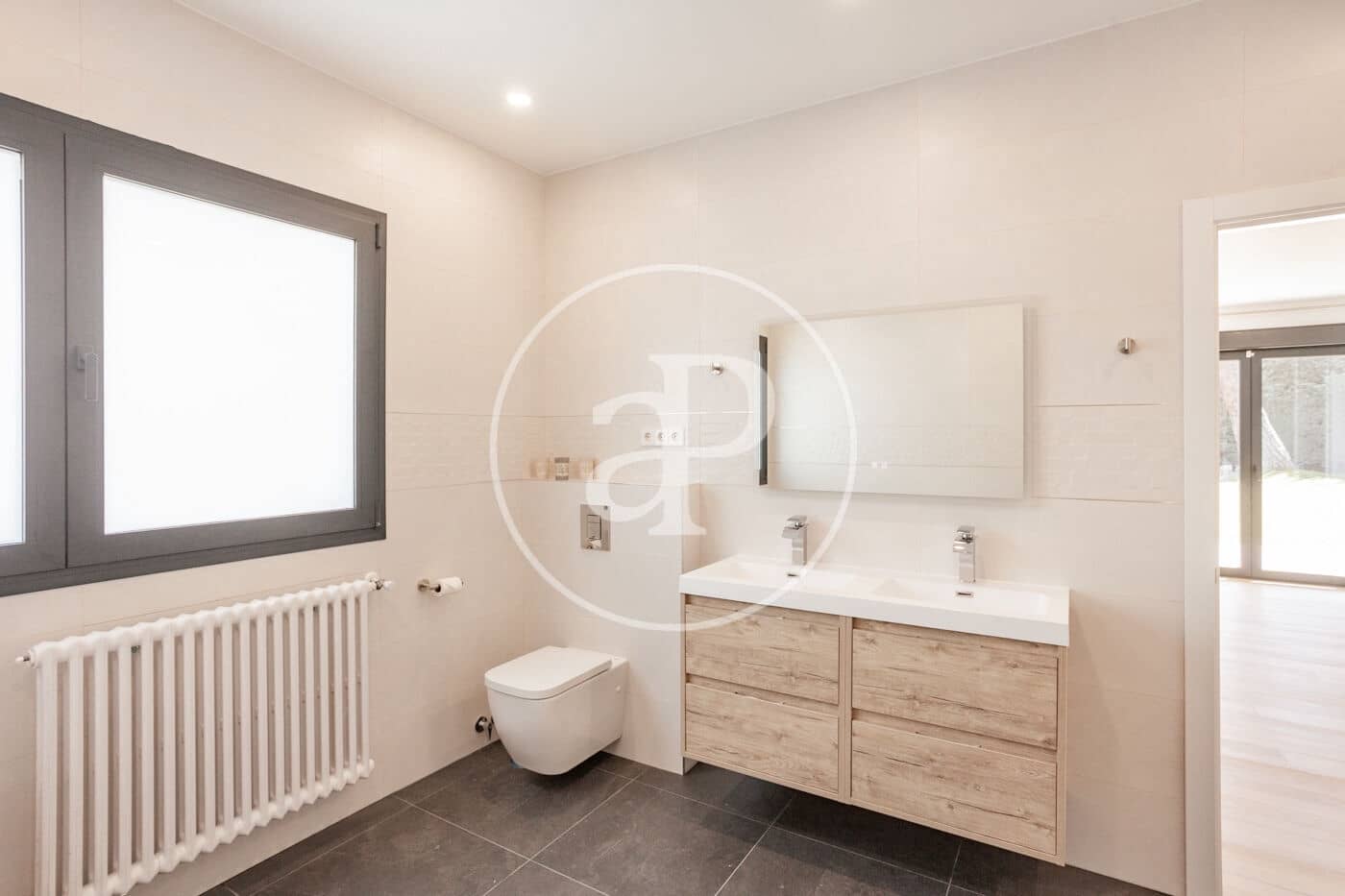 5 bedroom Villa for rent in San Sebastian de los Reyes with pool - € 6,500 (Ref: 9565256)