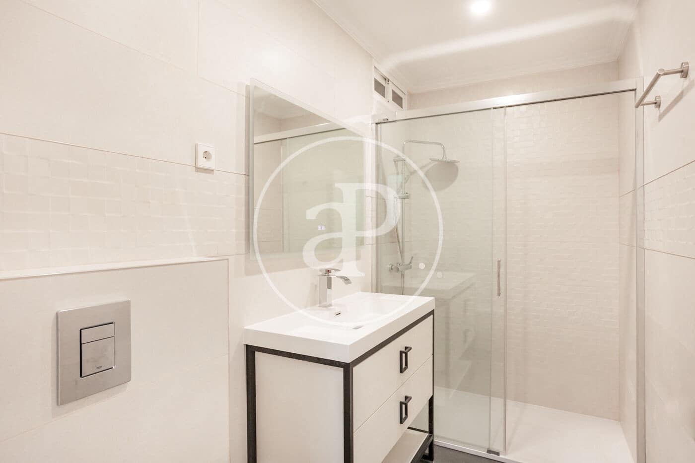 5 bedroom Villa for rent in San Sebastian de los Reyes with pool - € 6,500 (Ref: 9565256)